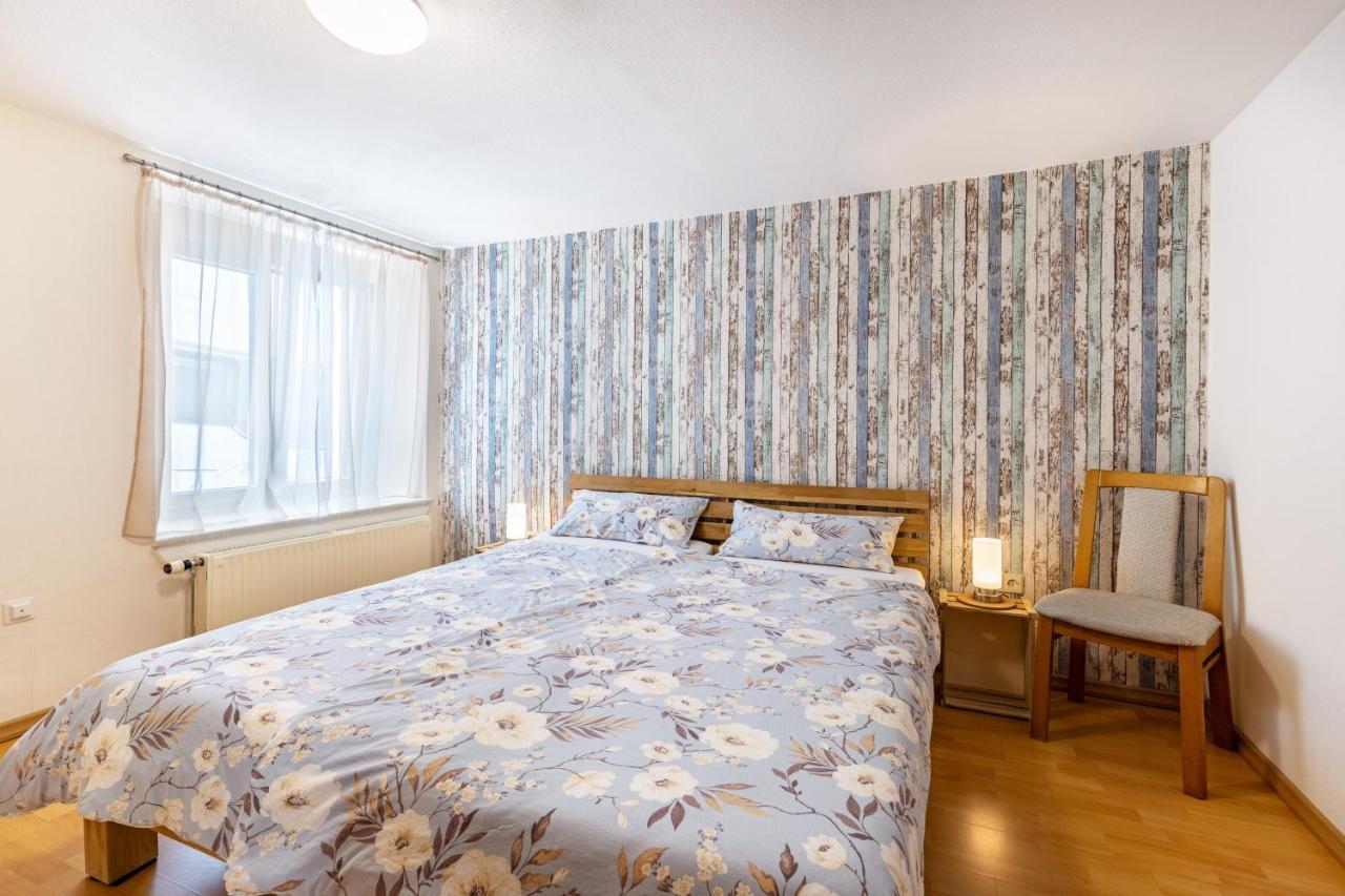 Alb Rose Ferienwohnung Sonnenbuhl Exterior photo